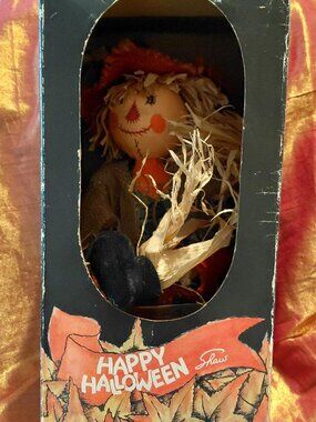 NOS  Vintage Shaw Happy Halloween Seated Scare Crow